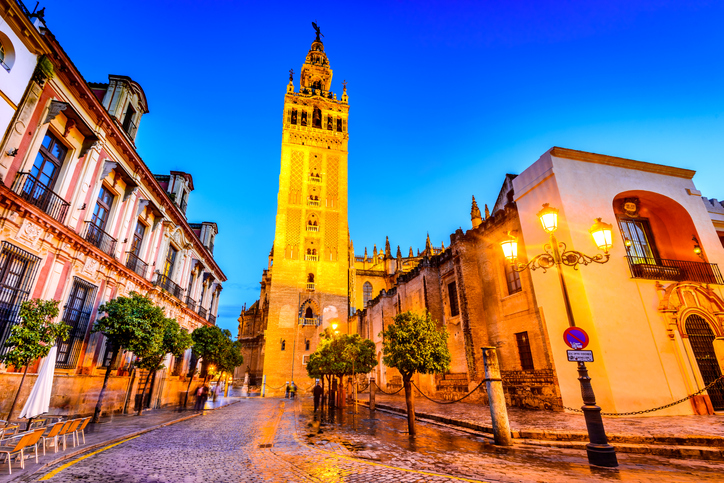 Lo que no te puedes perder en un viaje a Sevilla